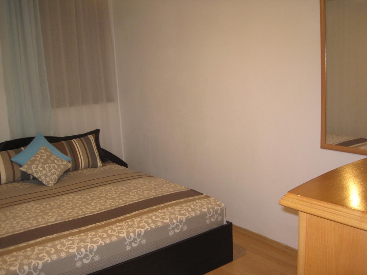 Apartment Nadejda Varna Buitenkant foto